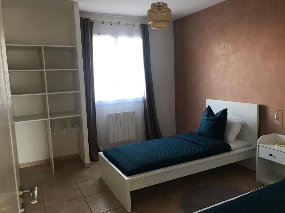 Residence Privee Calme 15 Min A Pied Du Centre Parking Gratuit Arles Exterior foto