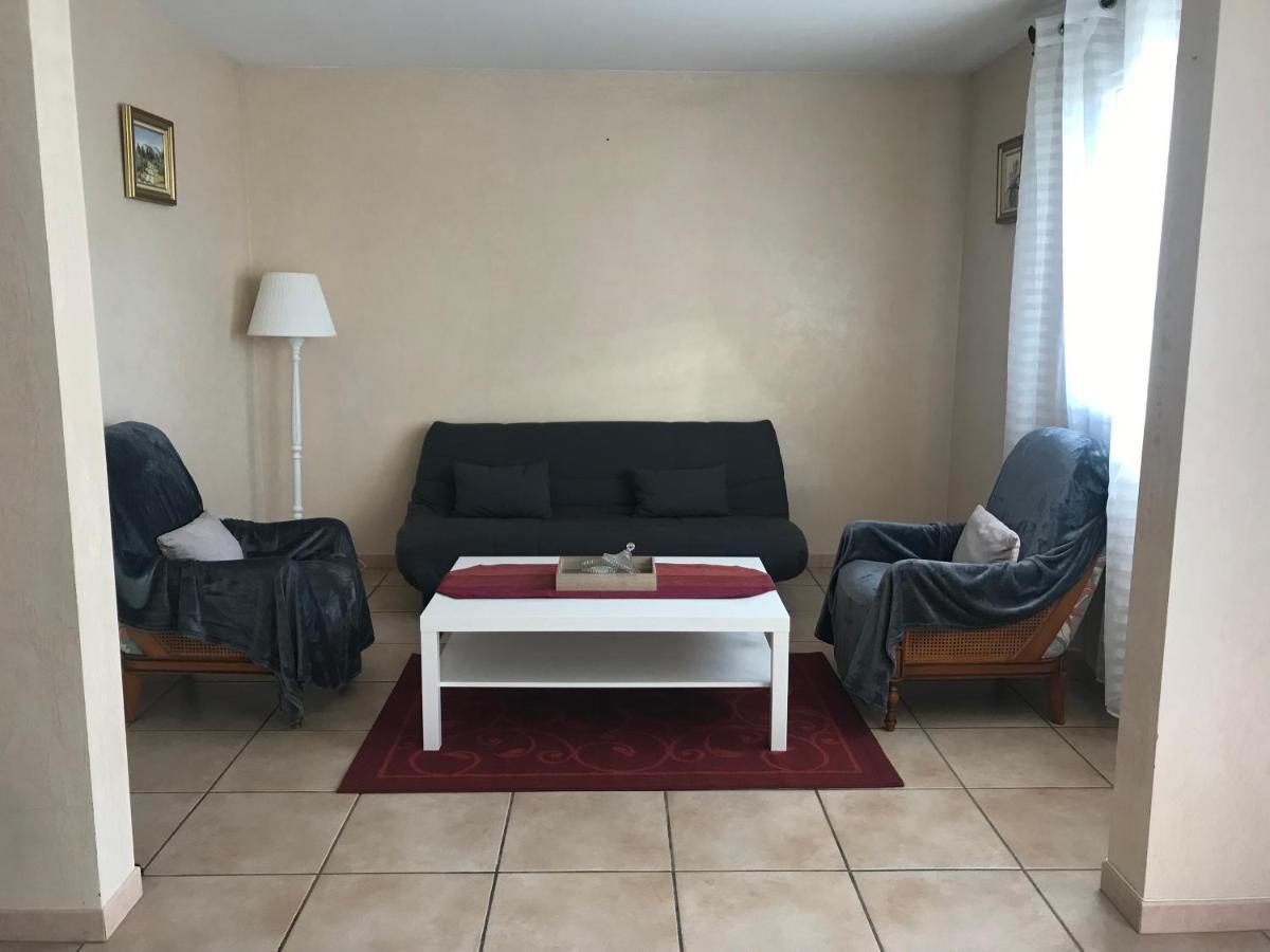 Residence Privee Calme 15 Min A Pied Du Centre Parking Gratuit Arles Exterior foto