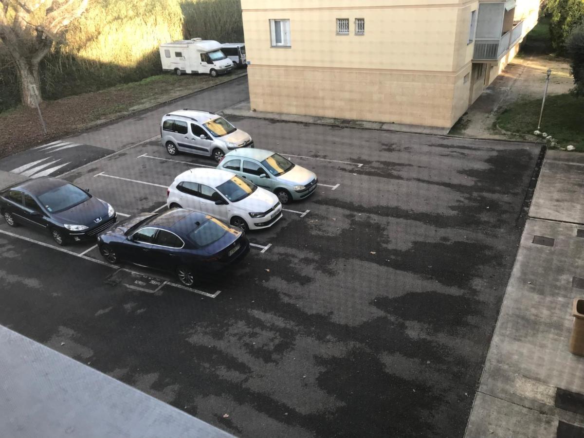 Residence Privee Calme 15 Min A Pied Du Centre Parking Gratuit Arles Exterior foto