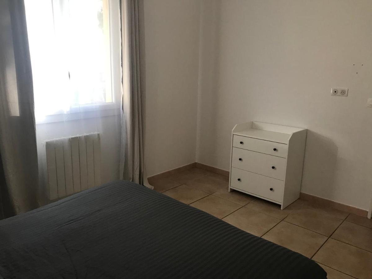 Residence Privee Calme 15 Min A Pied Du Centre Parking Gratuit Arles Exterior foto